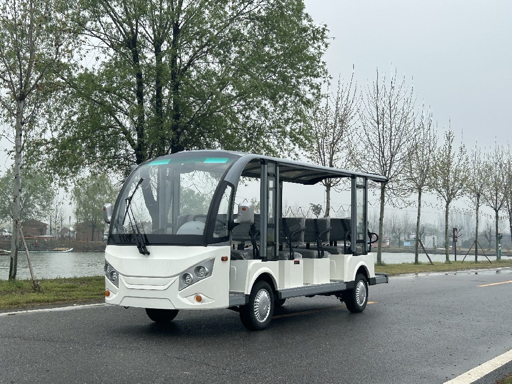 14座敞篷观光车