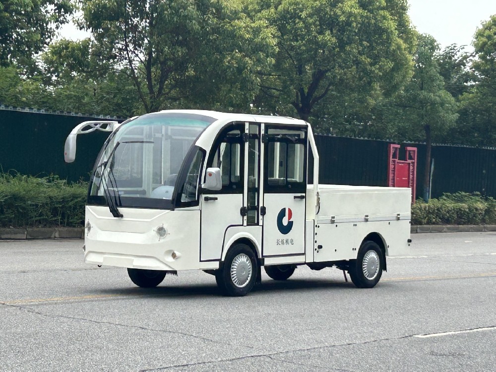 5座封闭式货斗防爆电动车