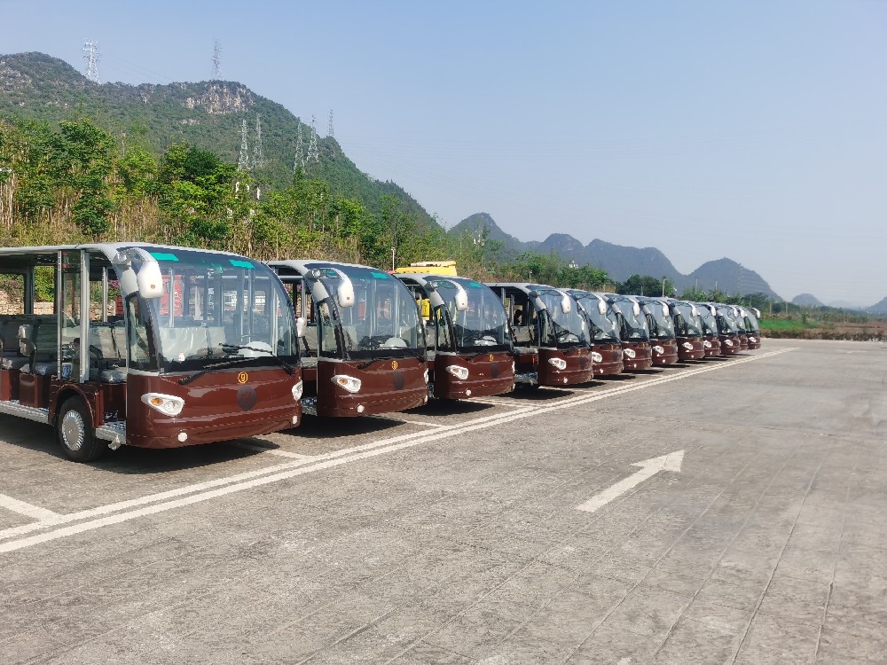 贵州兴义峰林布依景区